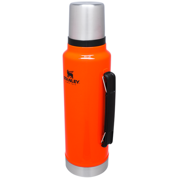 https://www.stanley1913.com/cdn/shop/files/B2B_Web_PNG-Classic-Vacuum-Bottle-1-5QT-Blaze-Orange_627b09f6-bc81-4cee-98db-29fb6655d30b_grande.png?v=1704309347