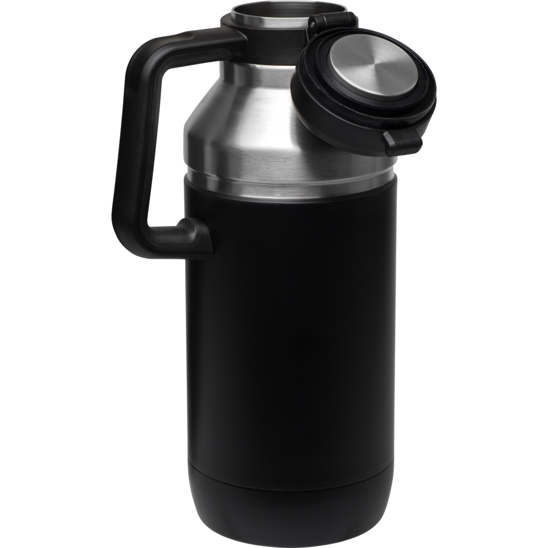 Stanley Classic Easy-Pour Growler 64oz, Insulated Growler Keeps Beer Cold &  Carbonated Made with Stainless Steel Interior, Durable Exterior Coating 
