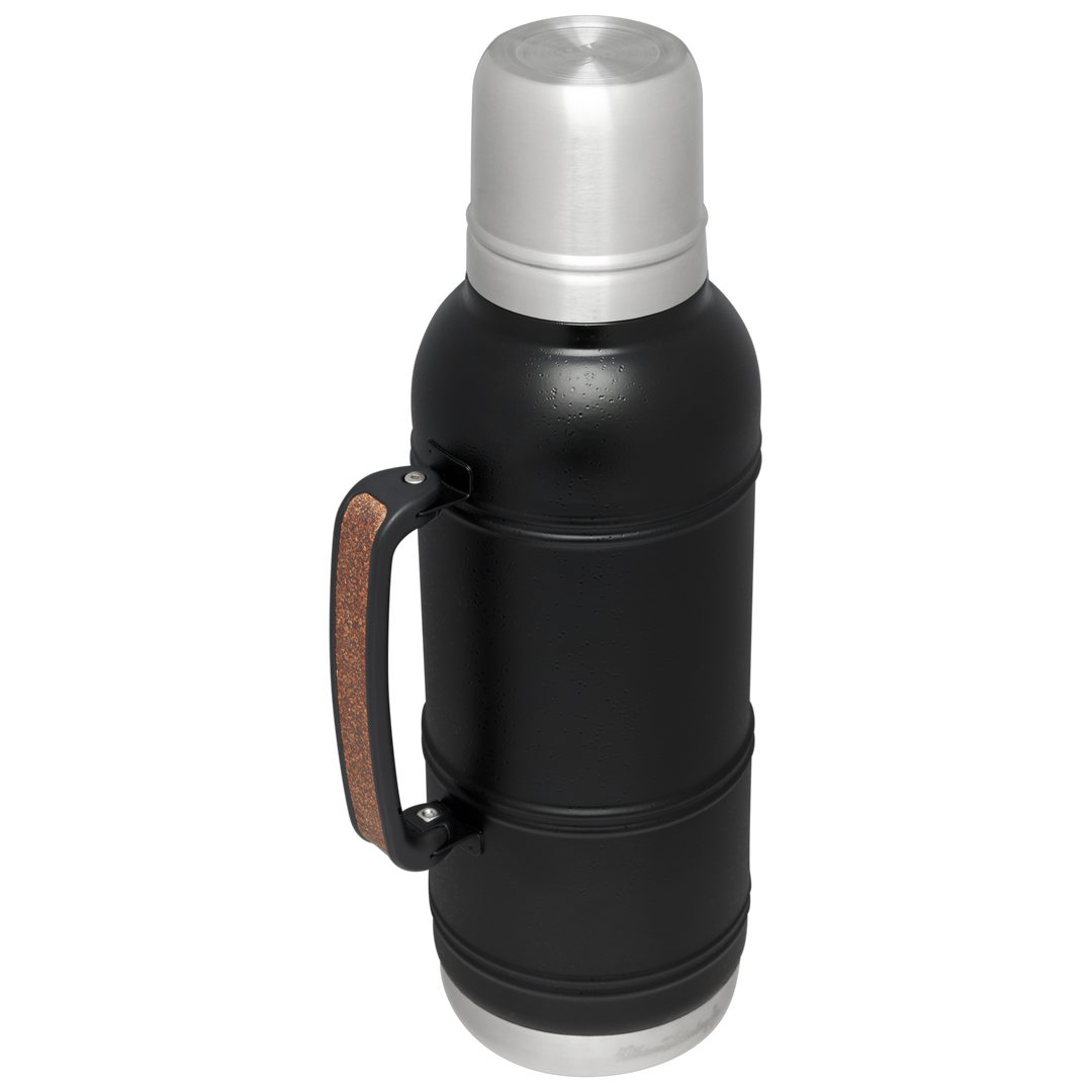 Premium 2 liter thermos For Heat And Cold Preservation 