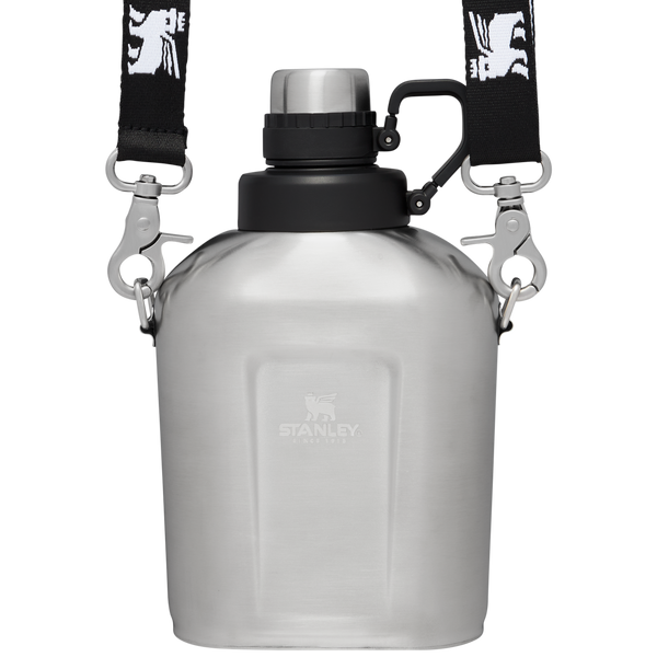 The Legendary Classic Insulated Canteen, 1.1QT